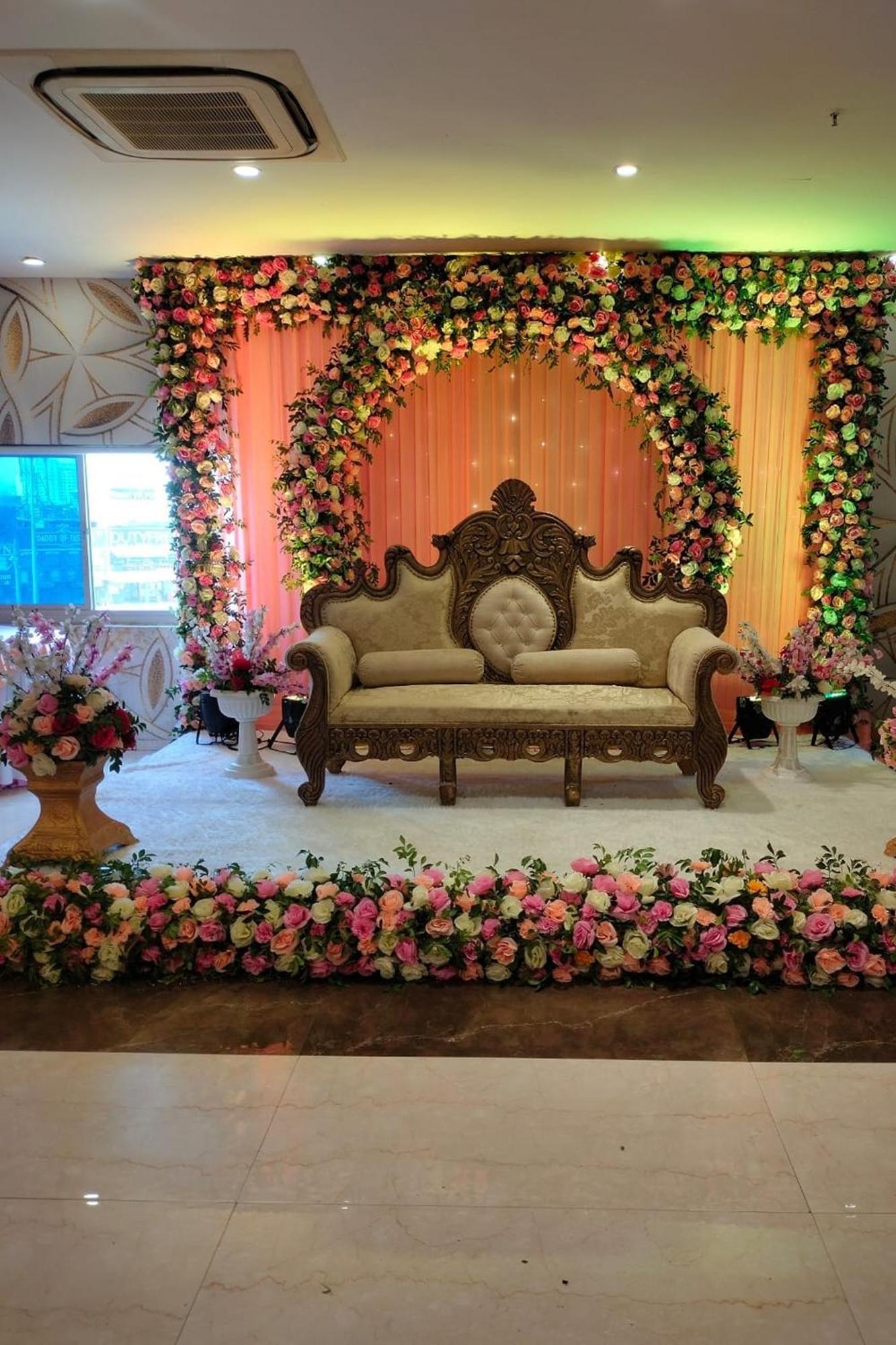 Hotel Shree Kanta คูร์เคาน์ ภายนอก รูปภาพ