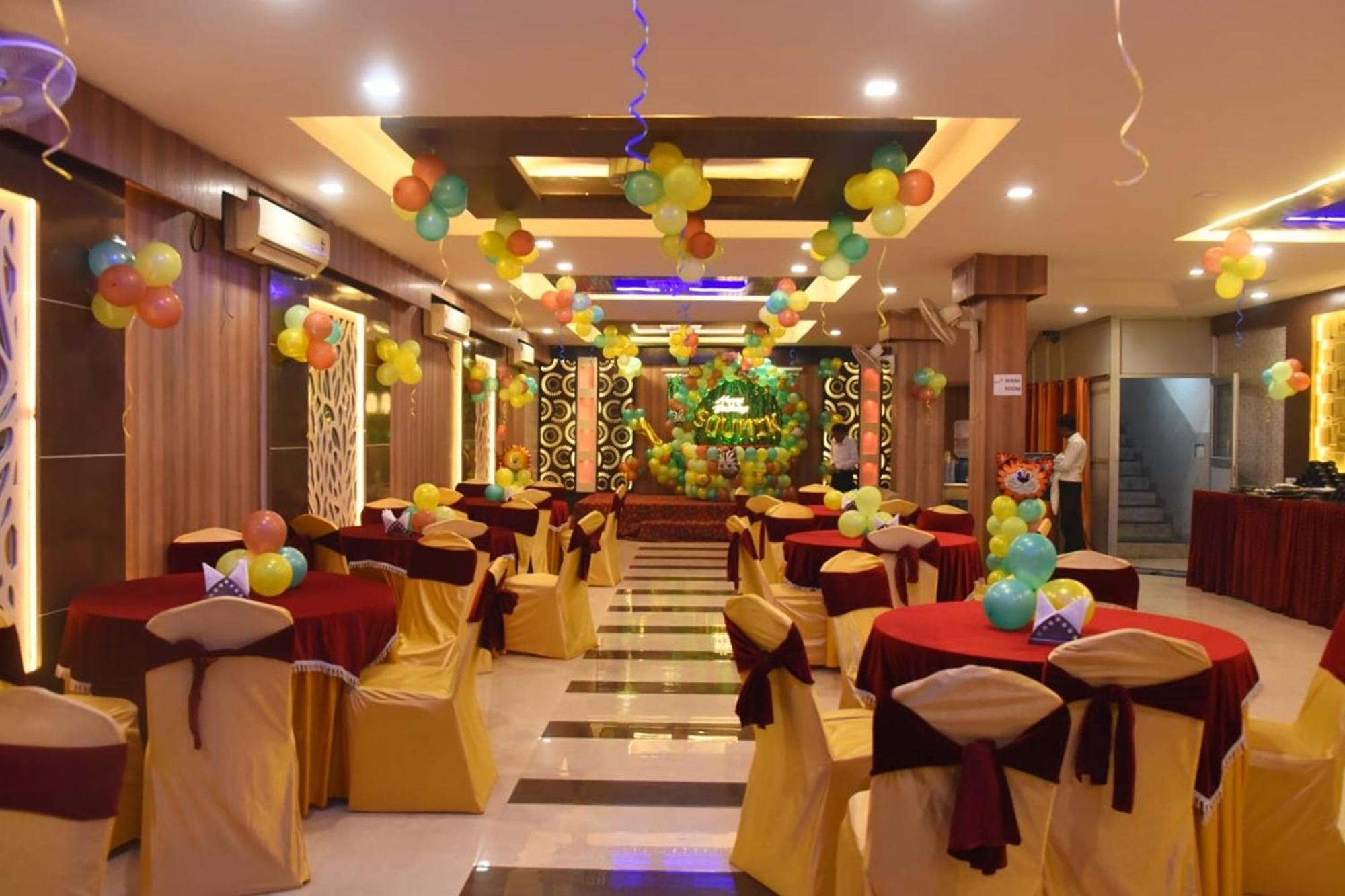 Hotel Shree Kanta คูร์เคาน์ ภายนอก รูปภาพ