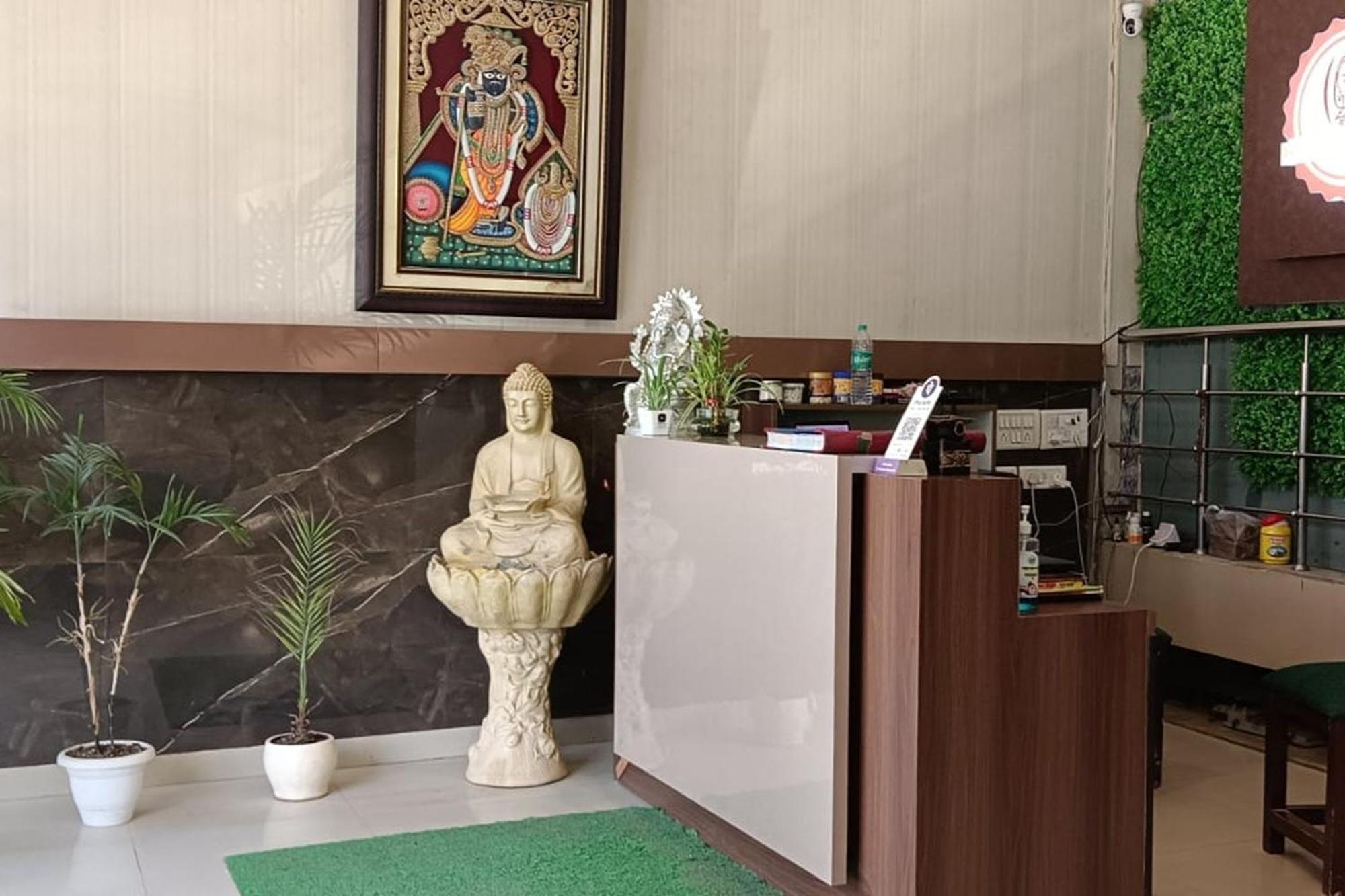 Hotel Shree Kanta คูร์เคาน์ ภายนอก รูปภาพ